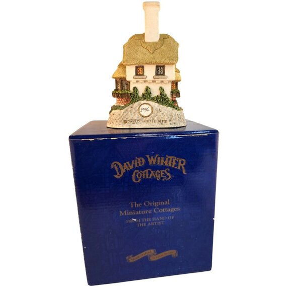 David Winter Cottages Primrose Cottage 1995 Handcrafted Collectible With Box - Picture 1 of 14